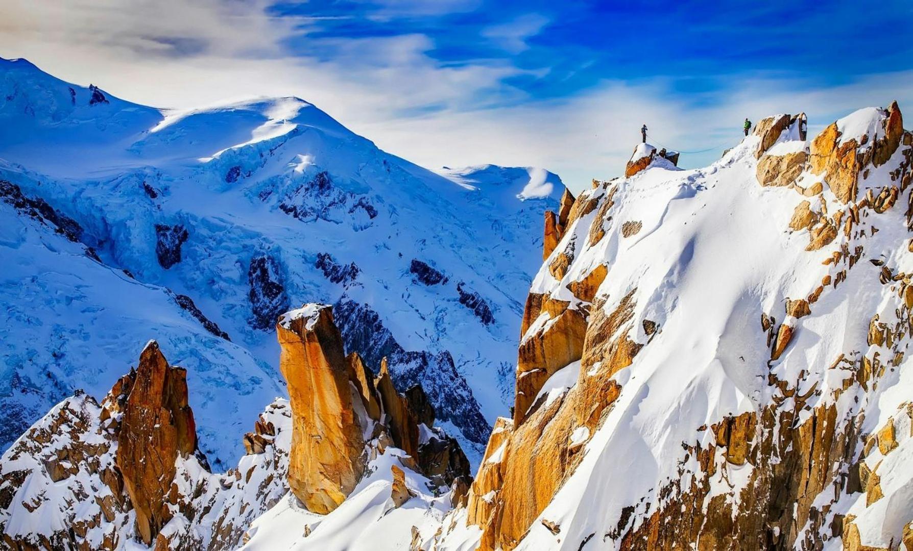 Apartment Au Bon Coin - Luxury Chamonix Hidden Haven, Mont Blanc View, Hot Tub And Garden Exterior foto
